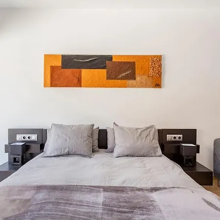 Villa Exclusiva De Lujo Con Piscina